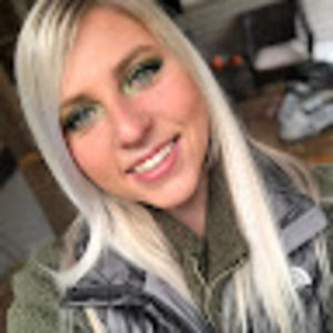 Meet your Posher, Laken